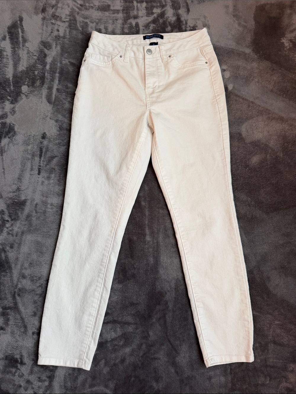 BLUESPICE white jeans
